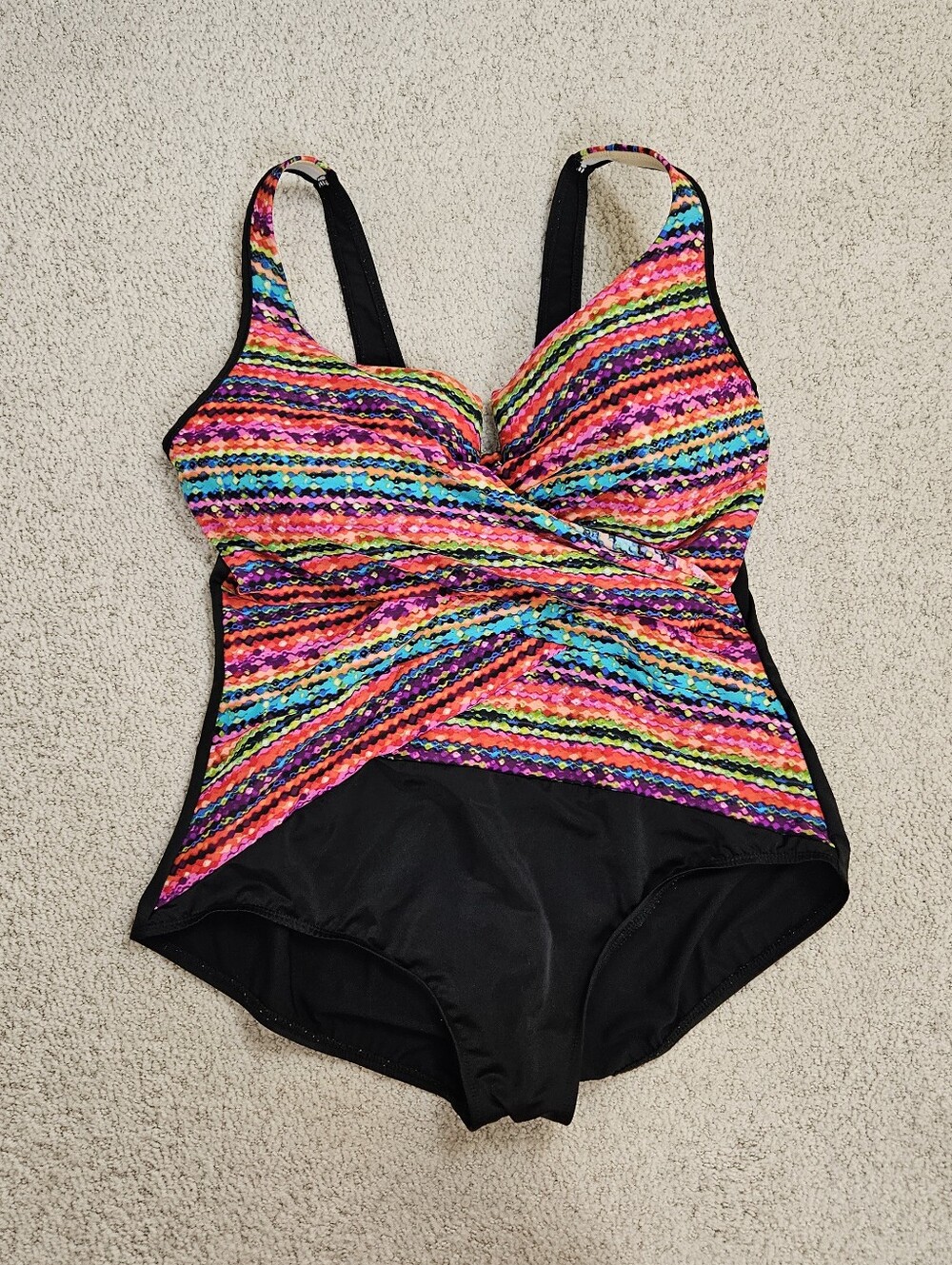 Miraclesuit Swimsuit 1pc Escape Night Lights Underwire Tummy-Control Womens 24w